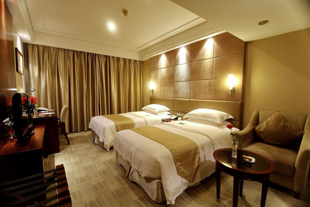 Changzhou Grand Hotel Room photo